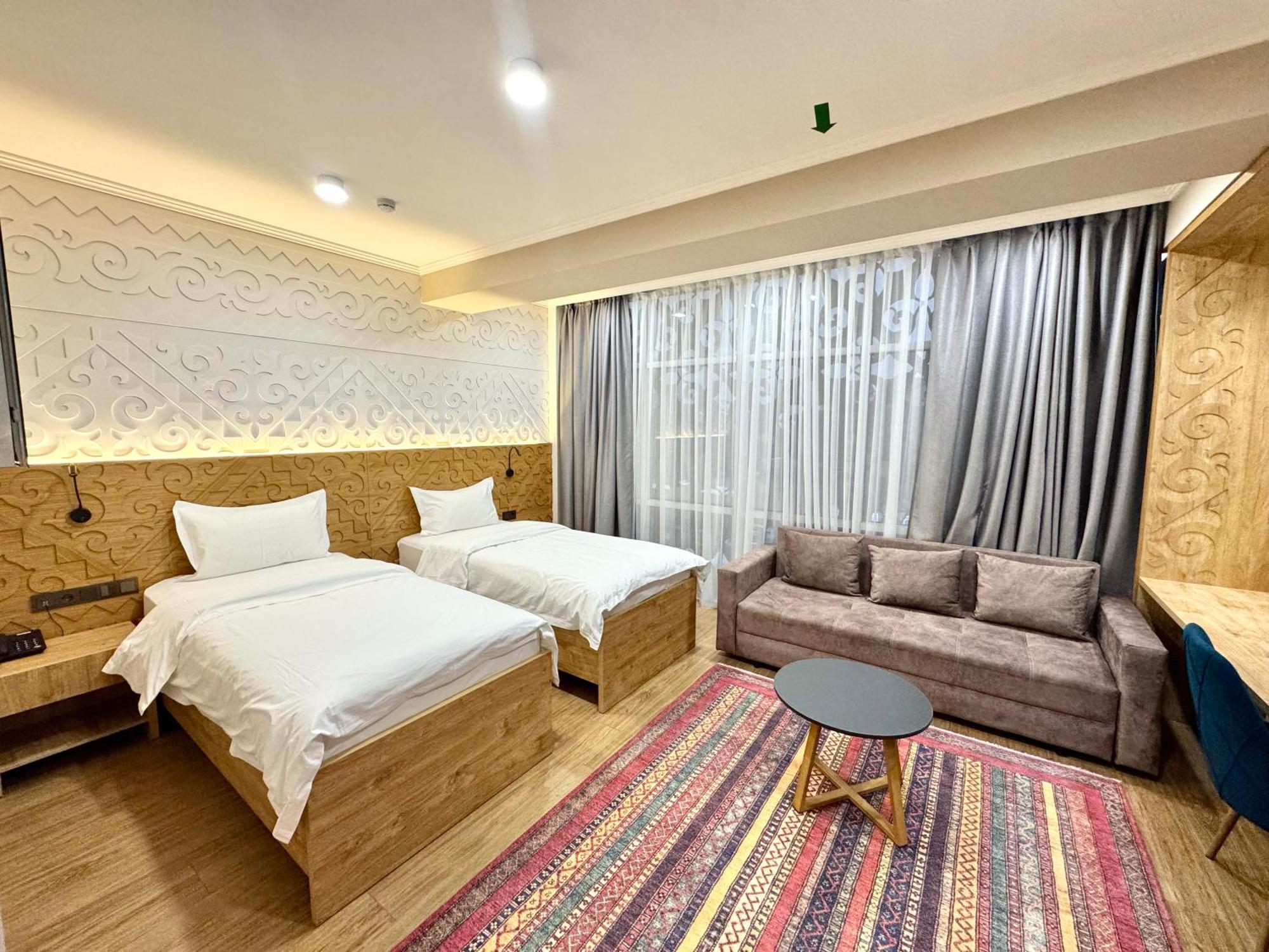 Dami Almaty Hotel Exterior photo